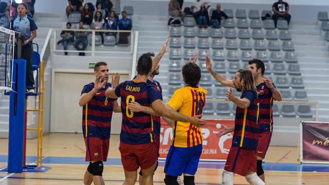 El FC Barcelona s’endu el derby català de Superlliga 2 masculina davant el CV AA Llars Mundet