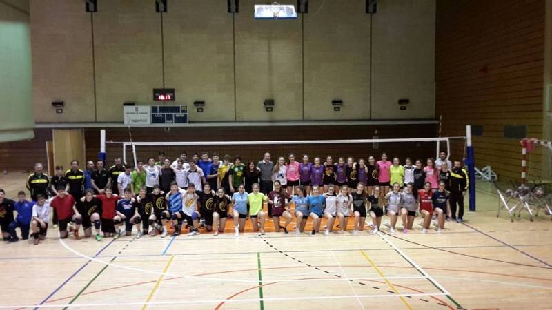 Maribel Zamora visita la concentració de les seleccions catalans abans del Campionat d´Espanya