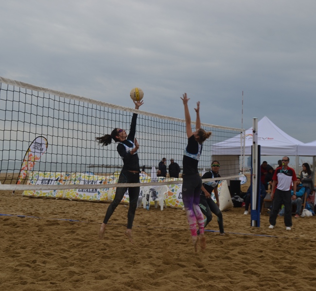 La prova de Lloret de Mar del Vichy Catalan Volei Tour escalfa motors. Llista d’entrada provisional