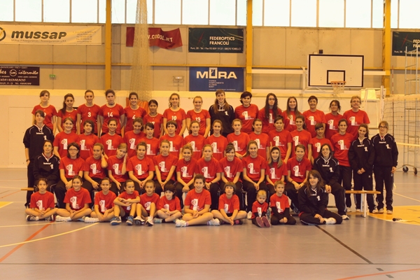 El CV Torelló fa la presentació dels seus equips