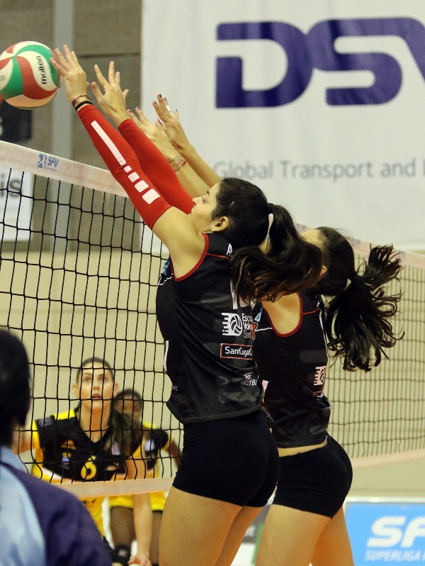 Victòria de mèrit a Madrid del CVB Barça. El DSV CV Sant Cugat segueix sense estrenar-se