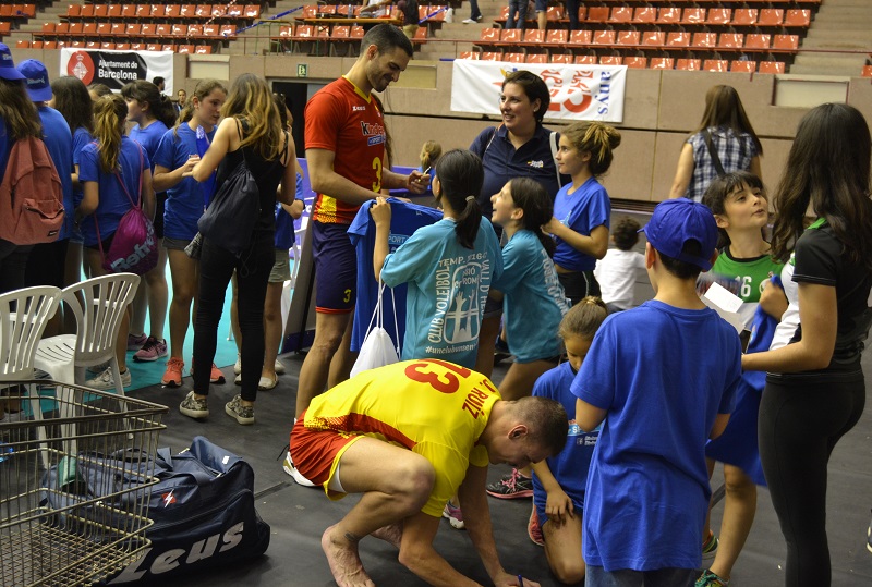 Més de 7000 persones gaudeixen de la Lliga Mundial de Voleibol a Barcelona