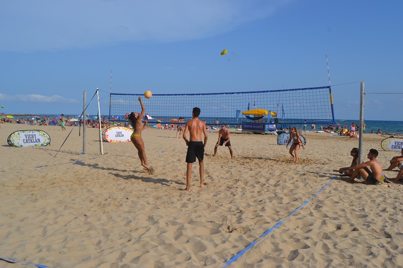 Torredembarra acull aquest cap de setmana el Campionat de Catalunya de Vòlei Platja