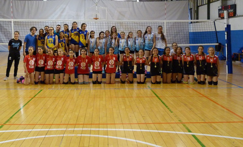 El Voleibol Sant Just campió de Catalunya aleví femení