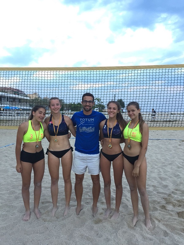 Ossolà-Masià i Pino-Julià campions de Catalunya sots 17 de vòlei platja