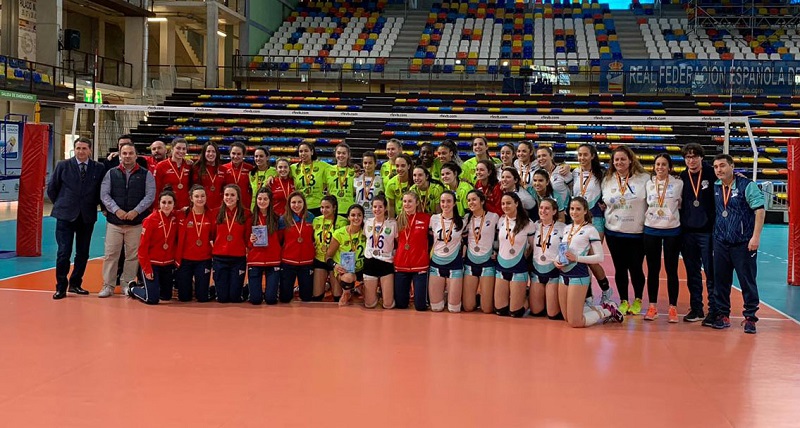 El Voleibol Sant Just segon a la Superlliga Júnior