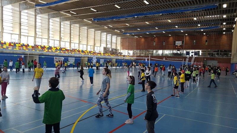 Més de 1000 alumnes tasten el vòlei amb el programa ‘Vòlei Fa per Tu ‘