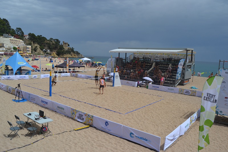 La quarta prova del Campionat de Catalunya de Vòlei Platja es disputa a Lloret de Mar