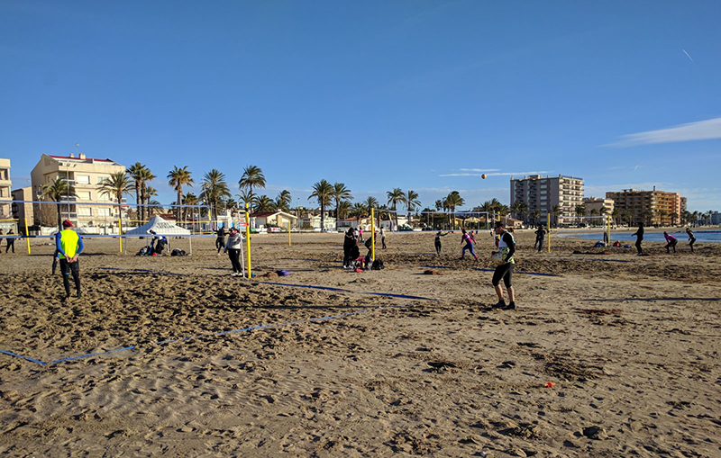 La tercera prova de la Lliga d’Hivern de Vòlei platja es trasllada a Cunit