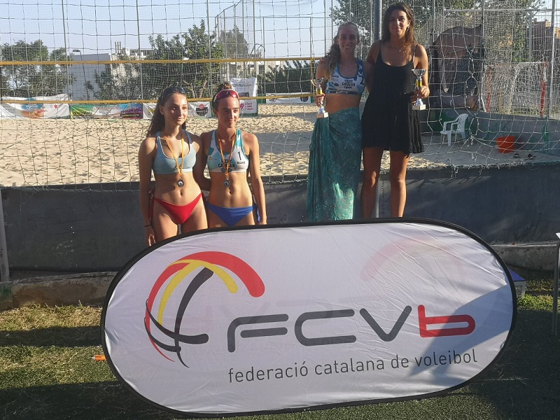 Primers campions cadets, sub-19 i sub-21 de clubs de vòlei platja