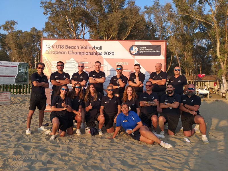 Mireia Carreño, coach referee a la Continental Cup de vòlei platja