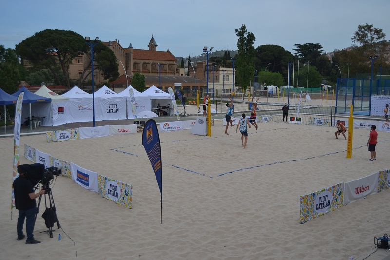 Últimes hores per inscriure’s a la segona prova del Vichy Catalan Volei Tour