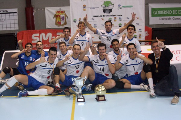 El CV AA Llars Mundet, campió de la Copa Príncipe a Càceres