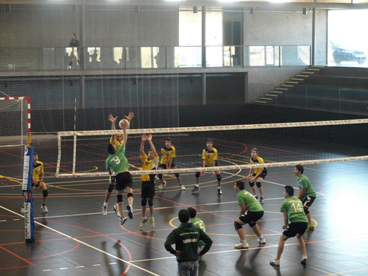 Es manté la igualtat en la part alta de 1ª Divisió Cadet masculina