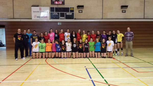 Maribel Zamora visita la concentració de les seleccions catalanes abans del Campionat d’Espanya