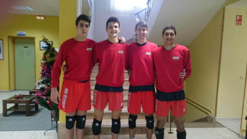 Quatre catalans en la convocatòria junior estatal per preparar Torneo Internacional Navidad